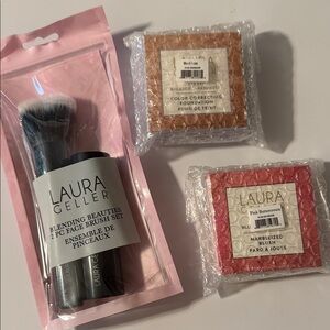 Laura Geller Blush and Foundation Set with Brushes